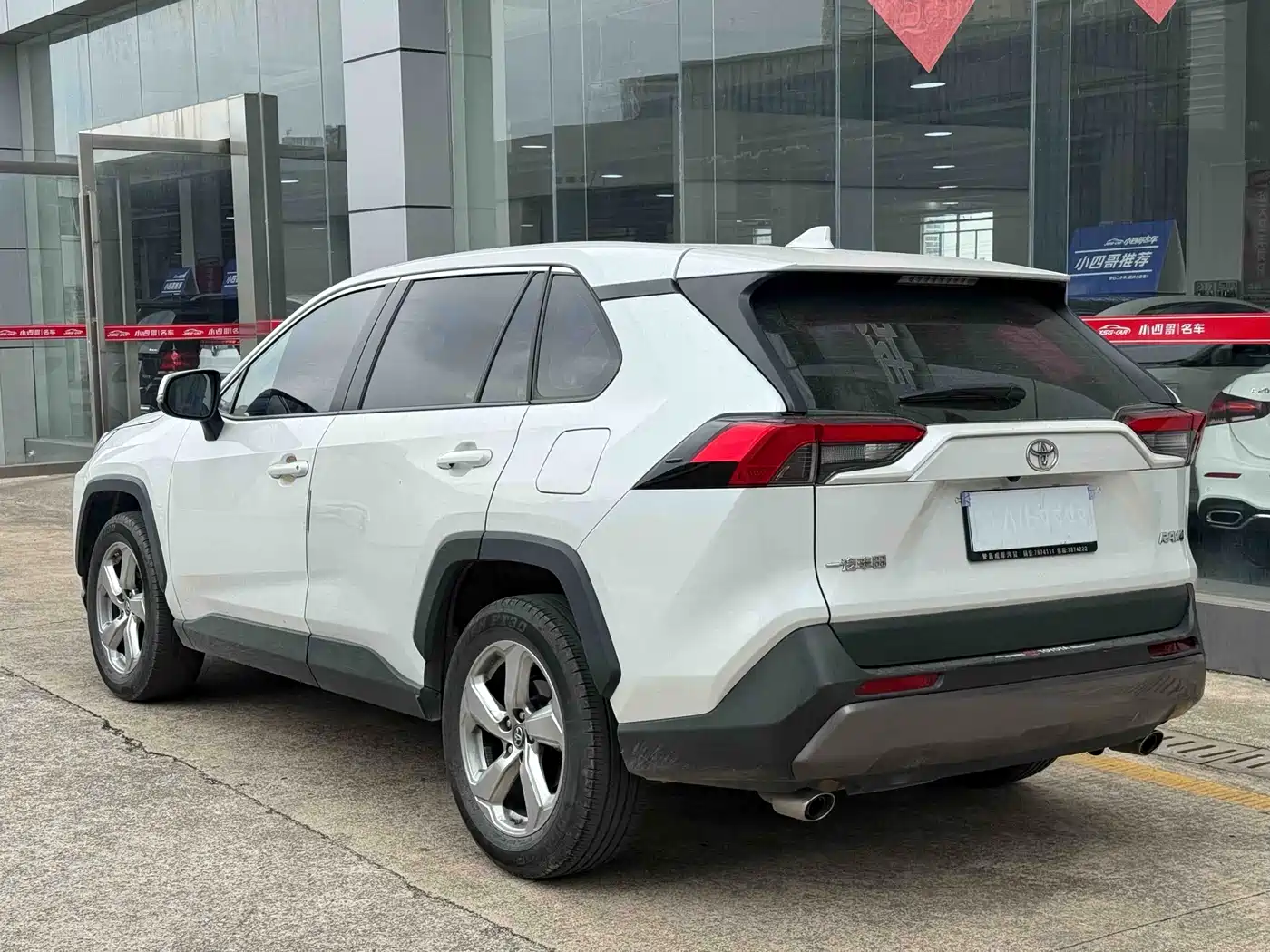 Toyota RAV4 Rongfang 2022 2.0L CVT 4WD Trend Edition фото 4