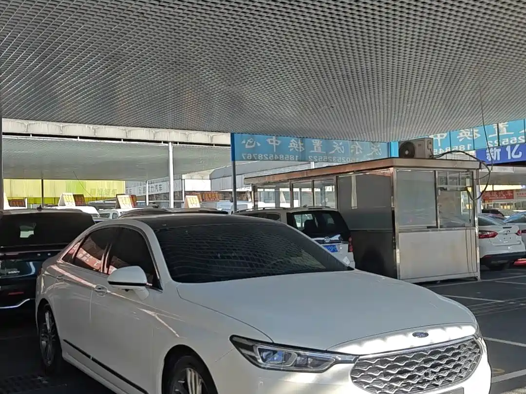 Ford Taurus 2021 2019 EcoBoost 245 Vignale Ultimate Edition