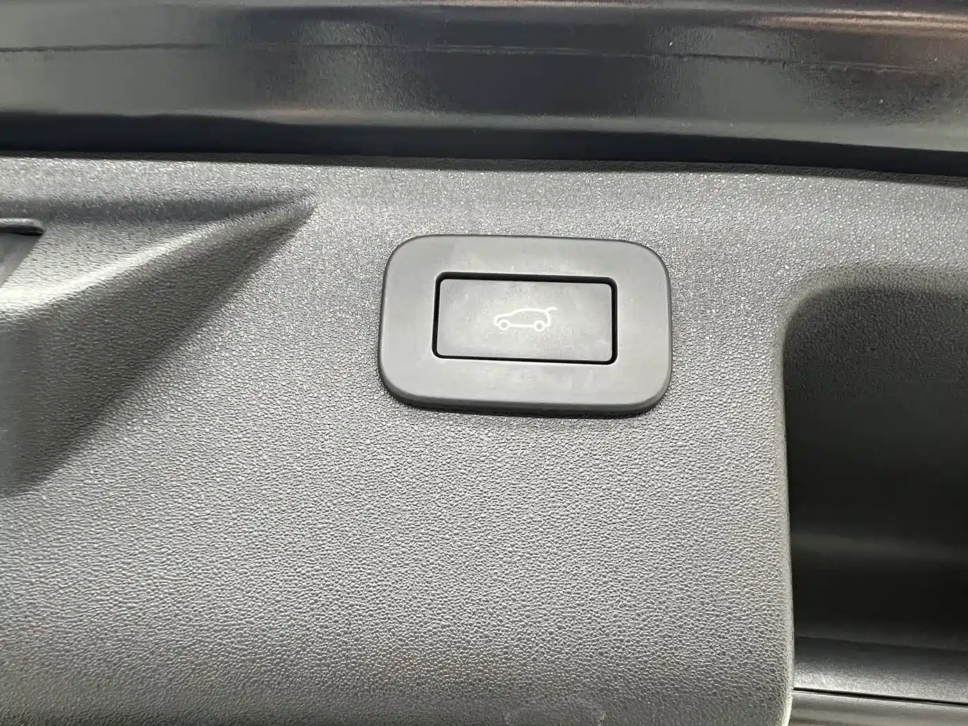 Land Rover Discovery Sport 2024 Performance Technology Edition фото 26