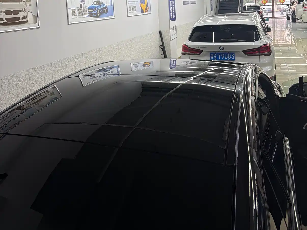 MERCEDES-BENZ EQE AMG