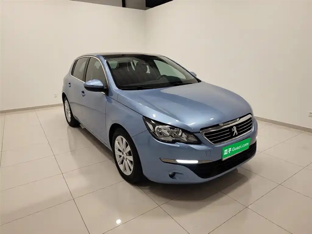 Peugeot 308S 2015 1.2T Auto Dynamic Edition фото 4