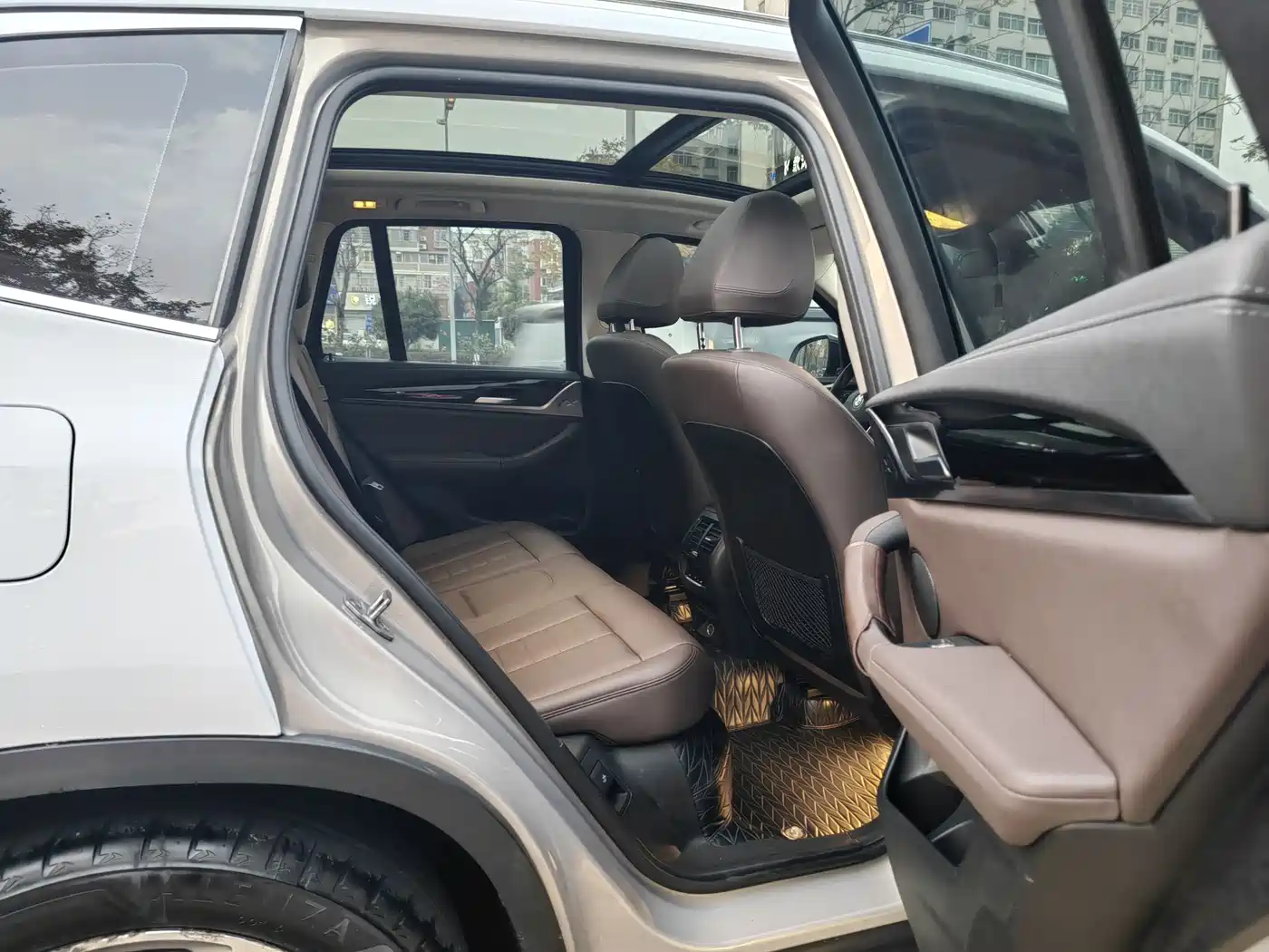 BMW X3 2018 xDrive25i Luxury Package China VI фото 8