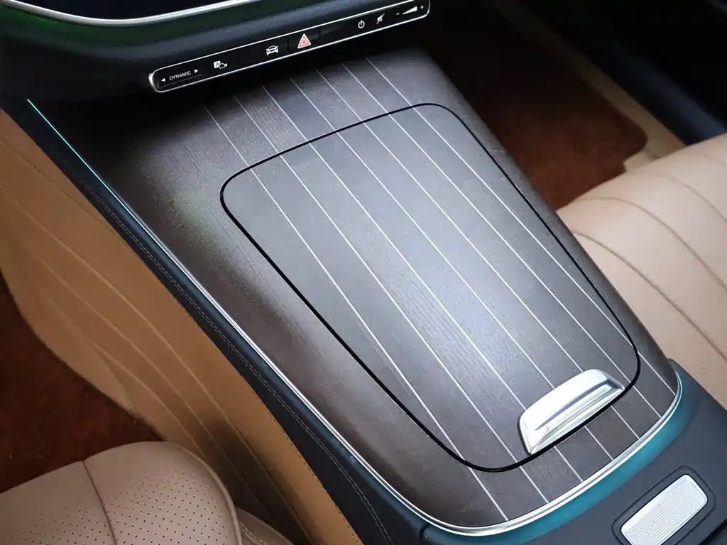 Mercedes-Benz E-Class 2024 Model E 300 L Luxury фото 12