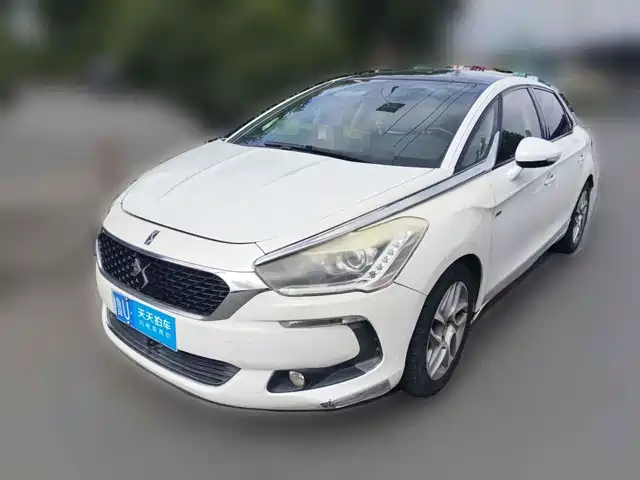  DS DS 5 2014 1.6T Elegance THP160