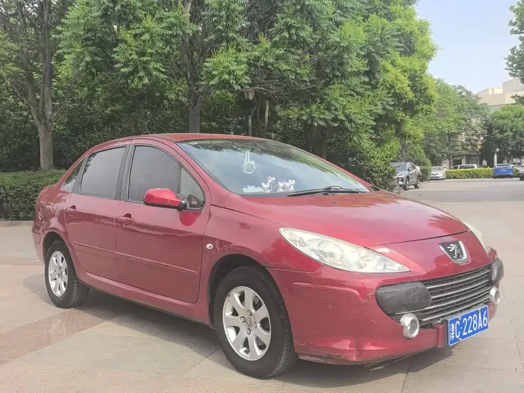 Peugeot 307 2009 2009 Model Sedan 1.6L Manual Aile Edition