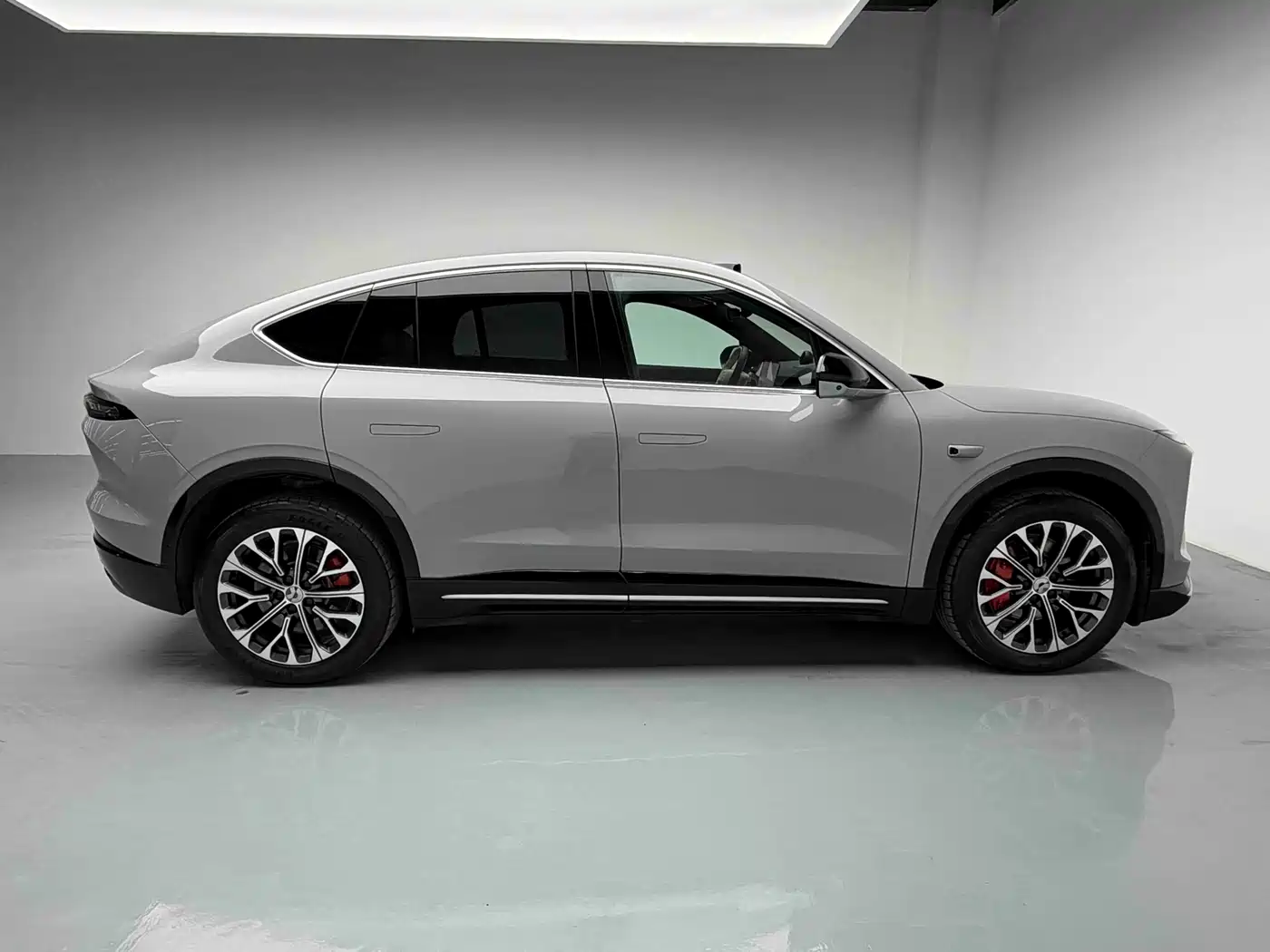NIO EC6 2025 2025 75kWh
