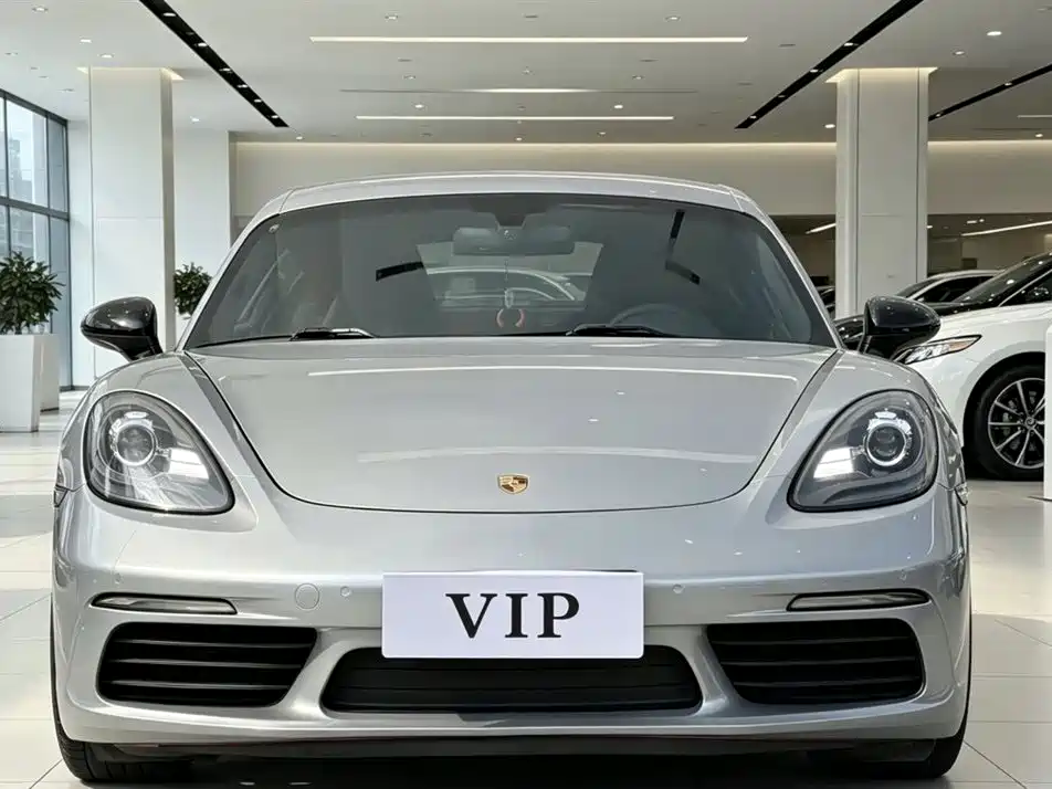 Porsche 718 2016 Cayman 2.0T фото 3