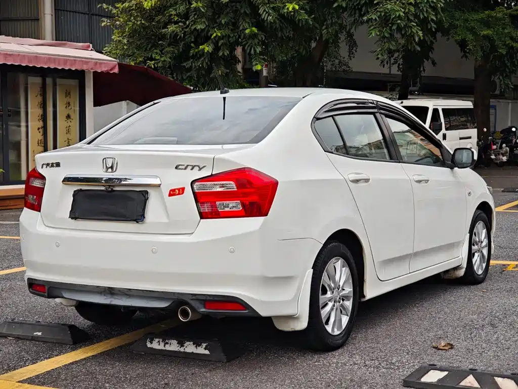 Honda City Classic 2014 2014 Trend 1.5L Automatic Elite Edition