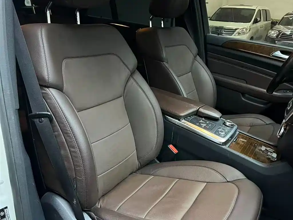 Mercedes-Benz M-Class 2014 ML 400 4MATIC Luxury фото 9