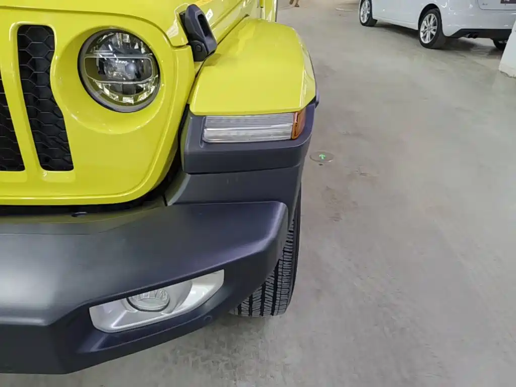 Jeep Wrangler 4xe 2024 2022 4-Door 2.0T 4xe Sahara Fluorescent Yellow Limited Edition