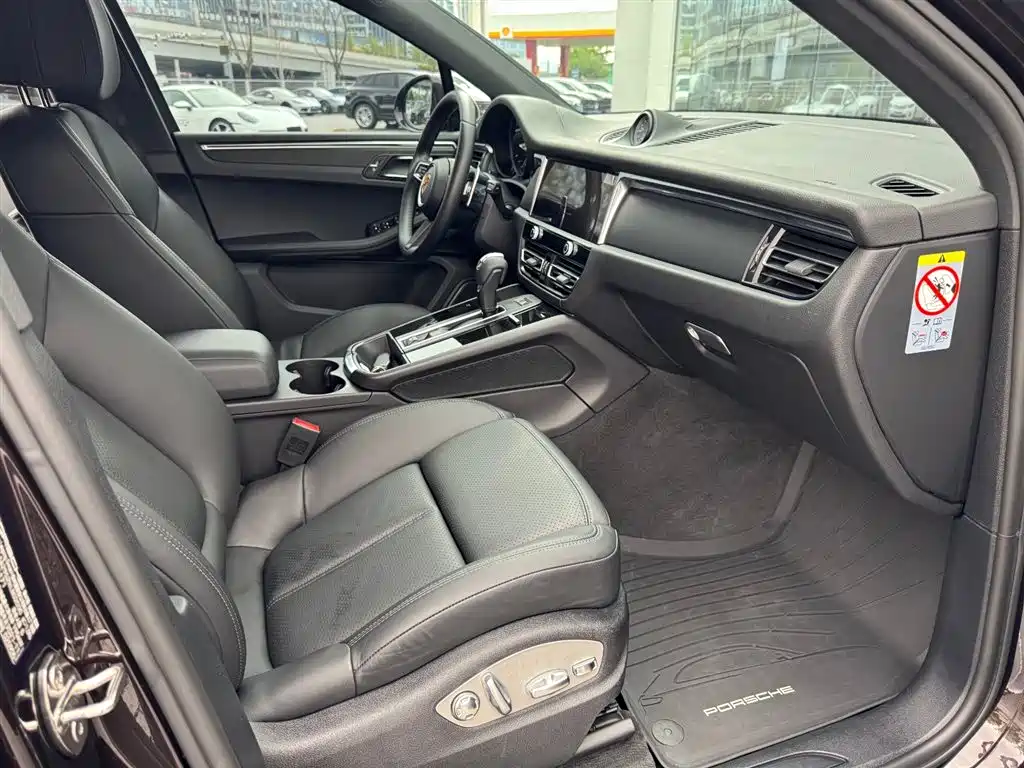 Porsche Macan 2022 Macan 2.0T фото 8