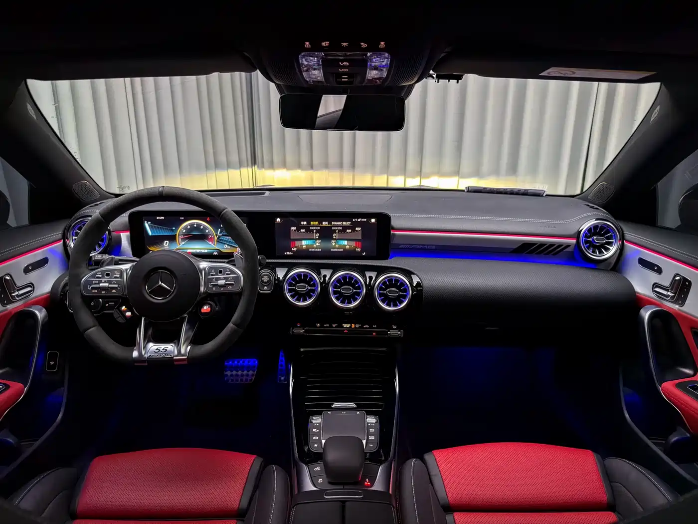Mercedes-Benz CLA AMG 2022 AMG CLA 45 S 4MATIC+ 55th Anniversary Edition фото 9