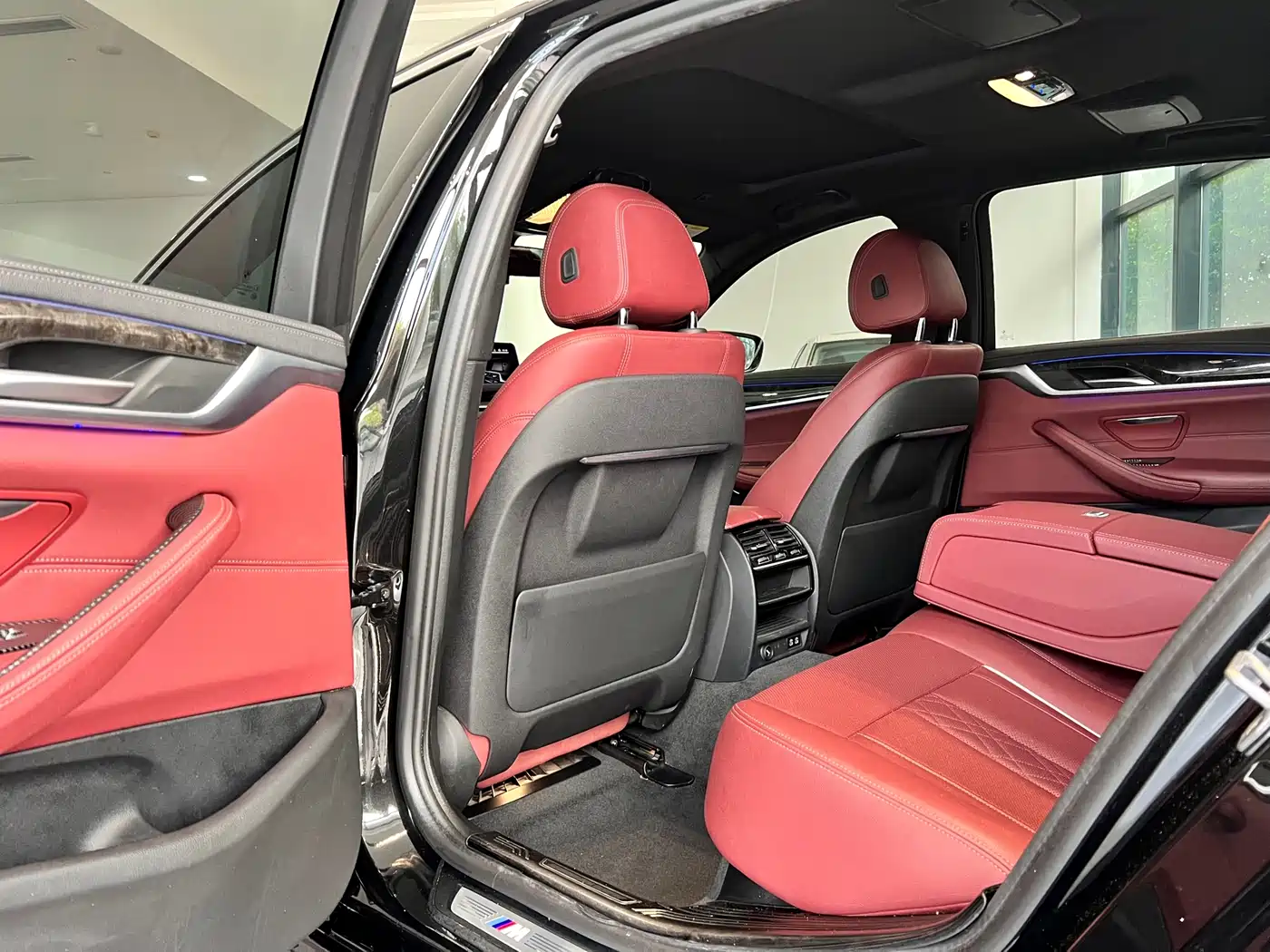 BMW 5 Series 2021 525Li M Sport Package фото 6
