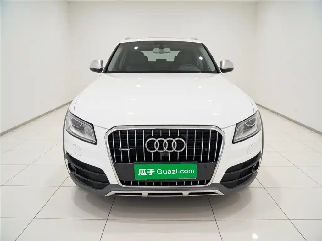Audi Q5 2018 Collector's Edition 40 TFSI Technology фото 24