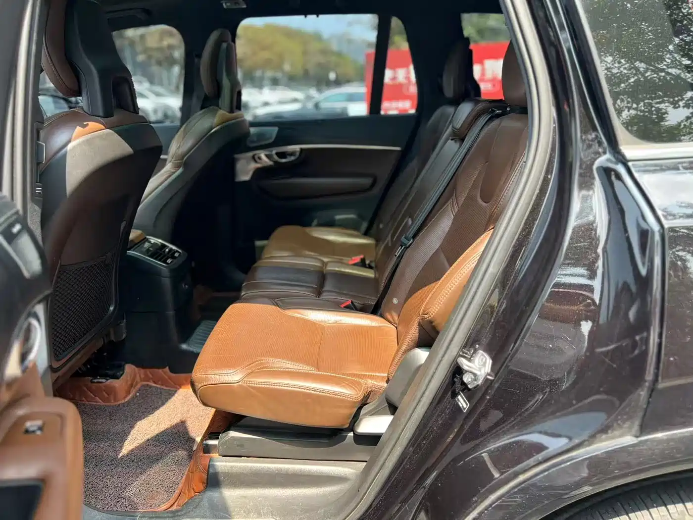 Volvo XC90 Plug-in Hybrid 2021 2021 E-Drive Hybrid T8 Premium Luxury 7-Seater
