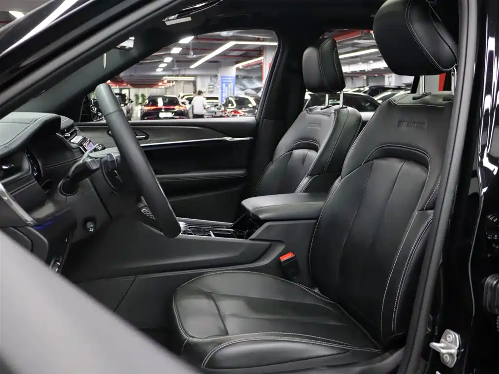 JEEP GRAND CHEROKEE 4XE