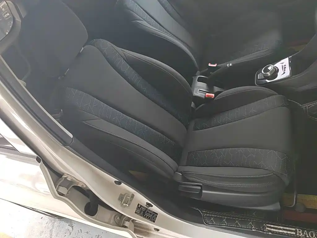 Baojun 310 2018 2017 1.5L Auto Comfort