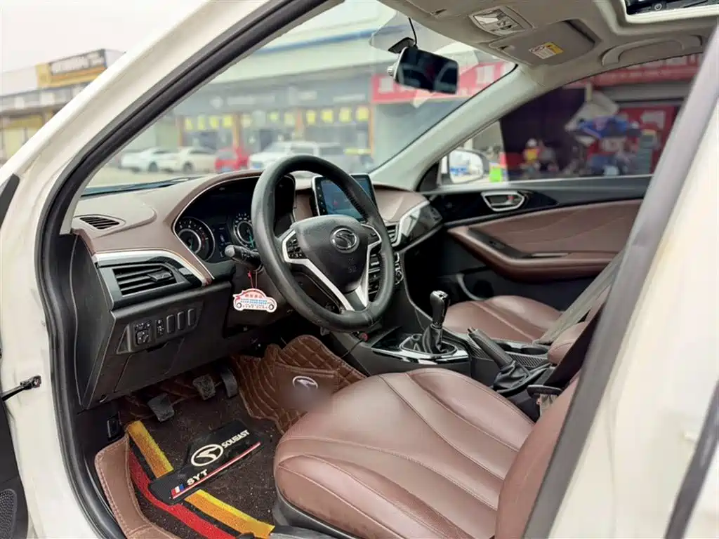 Soueast A5 Wing Dance 2019 2019 1.5L Manual Premium Edition China V