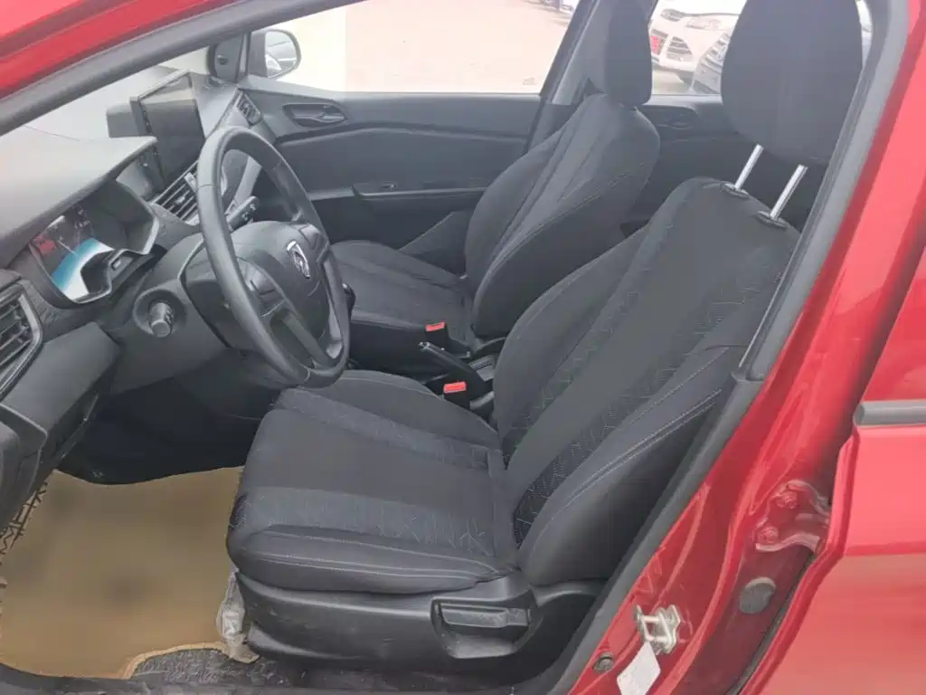 Baojun 310 2020 2020 1.2L Manual Value Edition
