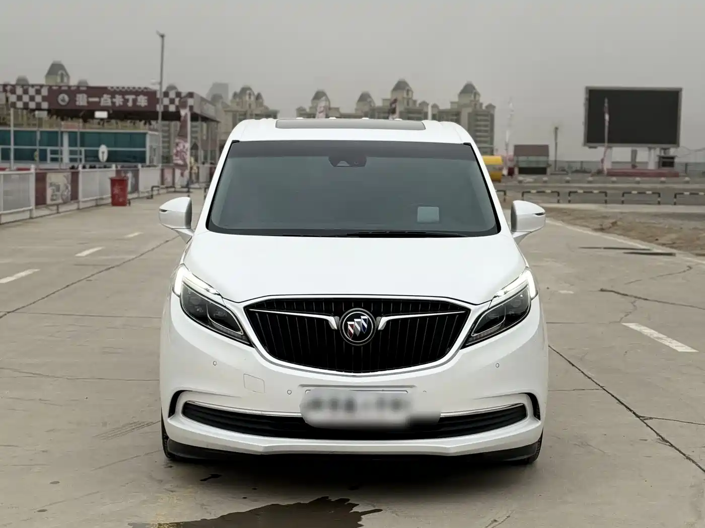 Buick GL8 2018 ES 28T Flagship Type China VI фото 2