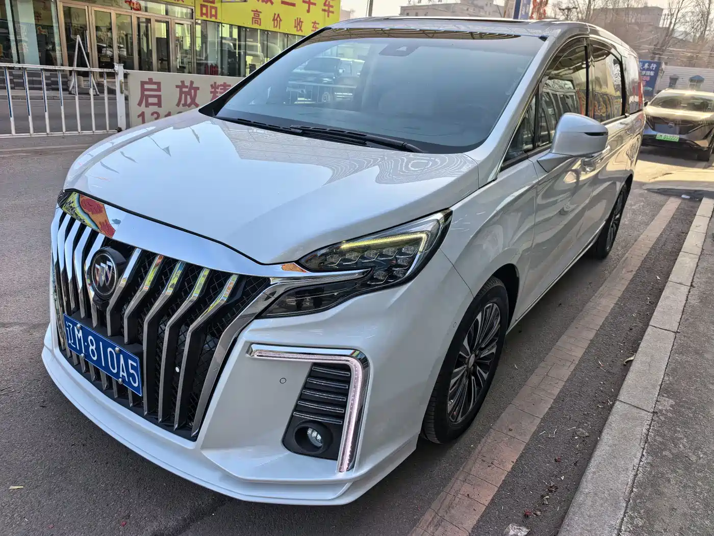 Buick GL8 2020 ES Landglory 653T Flagship фото 5
