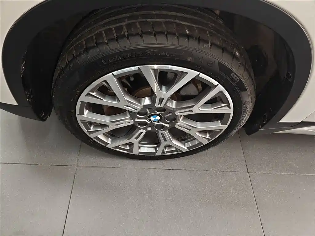 BMW X1 2022 Facelift xDrive25Li Premium Edition фото 23