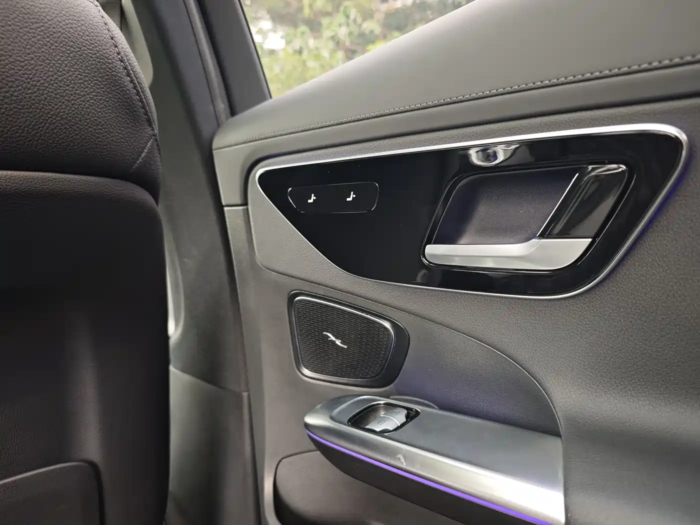 Mercedes-Benz C-Class 2023 Facelift II C 260 L Sport Edition фото 19