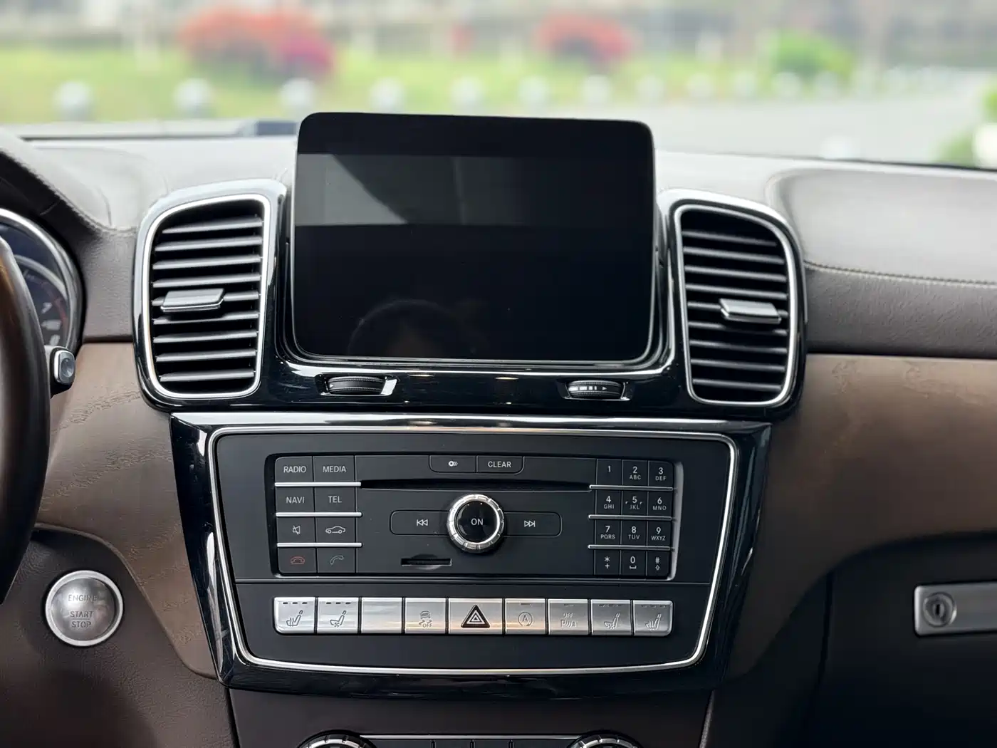 Mercedes-Benz GLS 2018 Facelift GLS 500 4MATIC фото 14