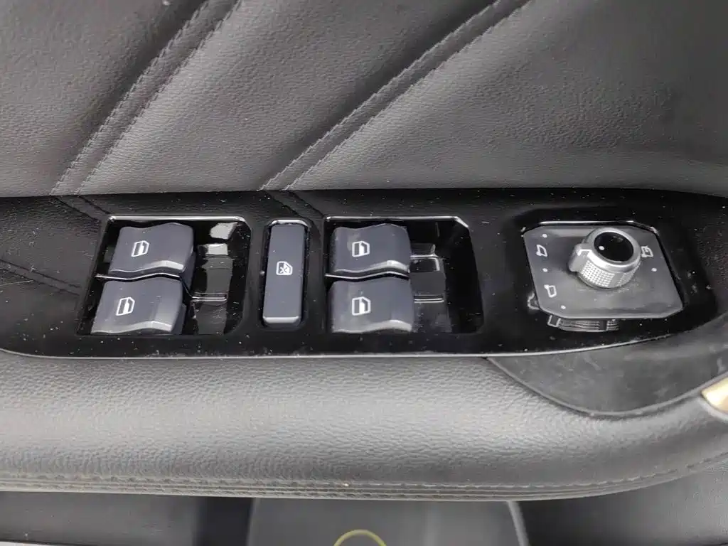 Photo 9 - Haval H6