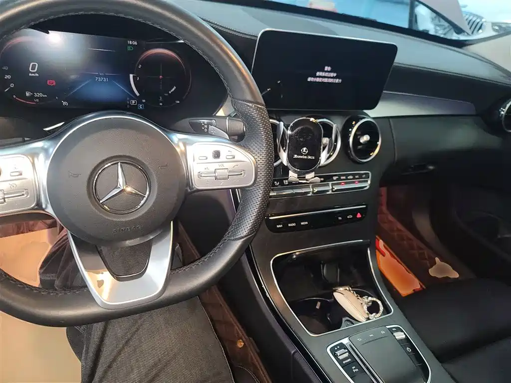 MERCEDES-BENZ CLASS C