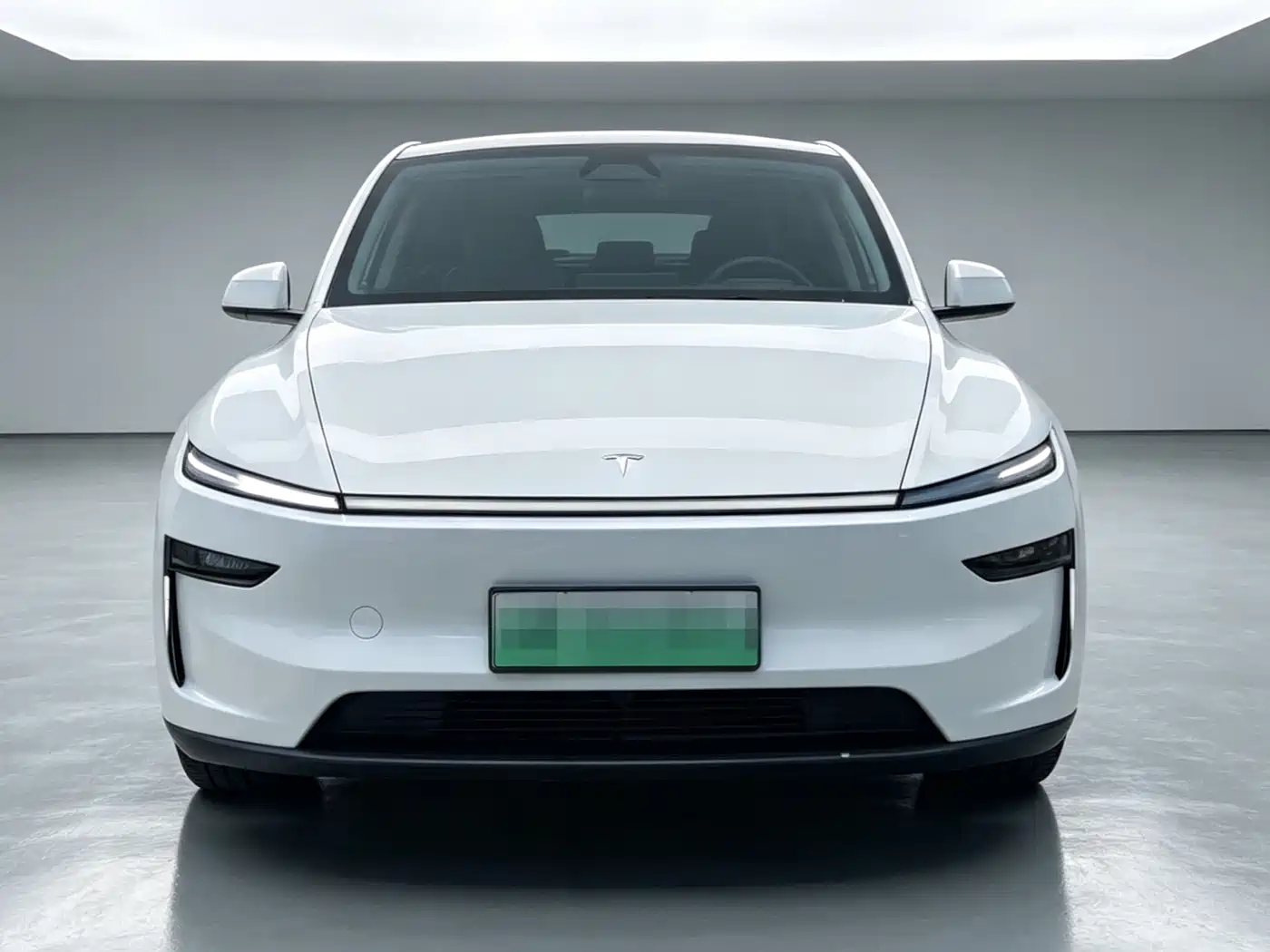 Фото 2 - Tesla Model Y