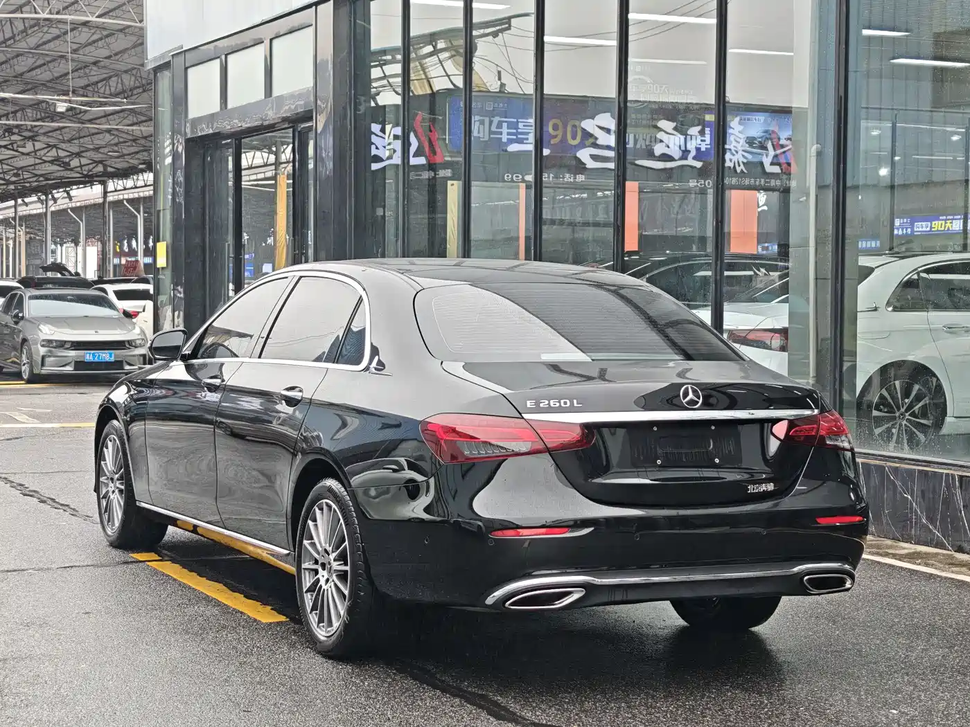 Mercedes-Benz E-Class 2023 E 260 L фото 6