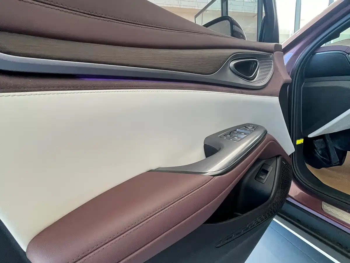 BYD Seal 2023 2023 DM-i 1.5T 121km Flagship