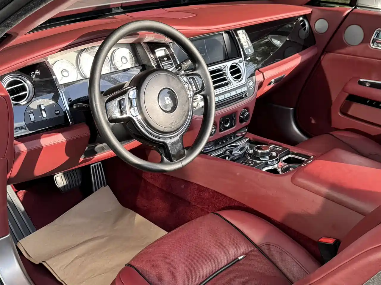 Rolls-Royce Dawn 2020 2018 6.6T Standard