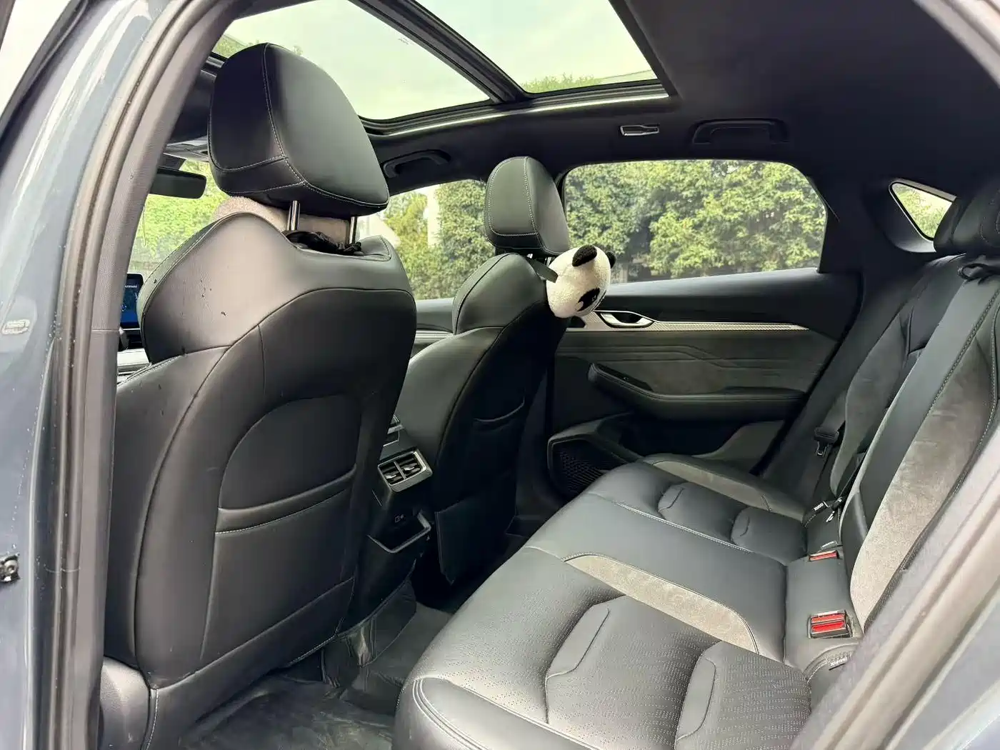 GEELY AUTOMOBILE XINGRUI