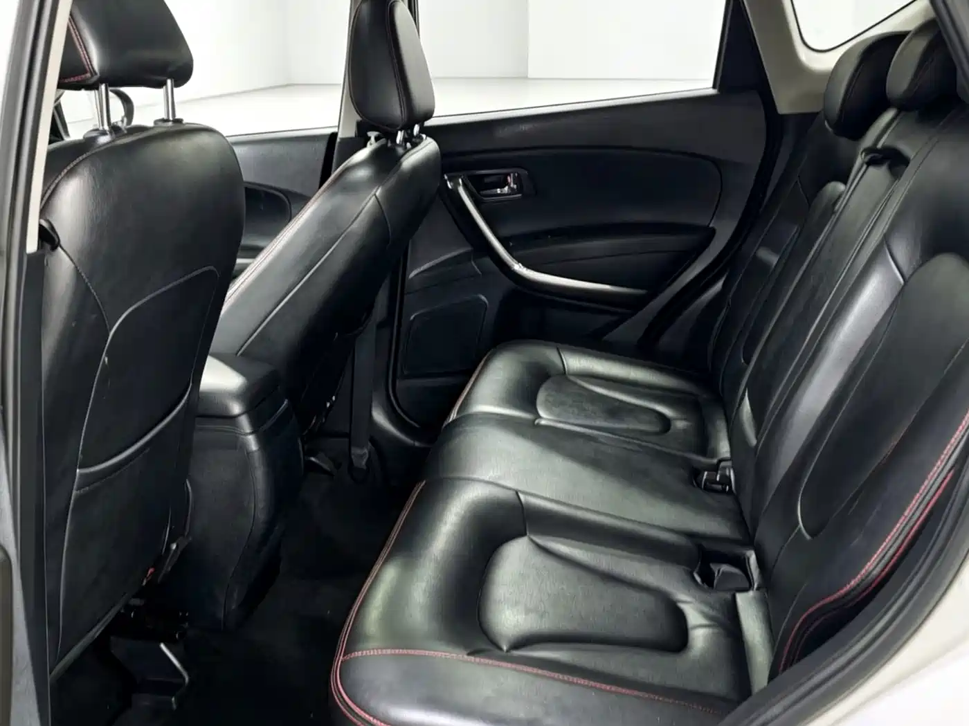 Besturn X80 2015 2015 2.0L Automatic Comfort Anniversary Edition