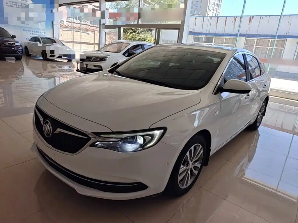 Фото 1 - Buick Excelle