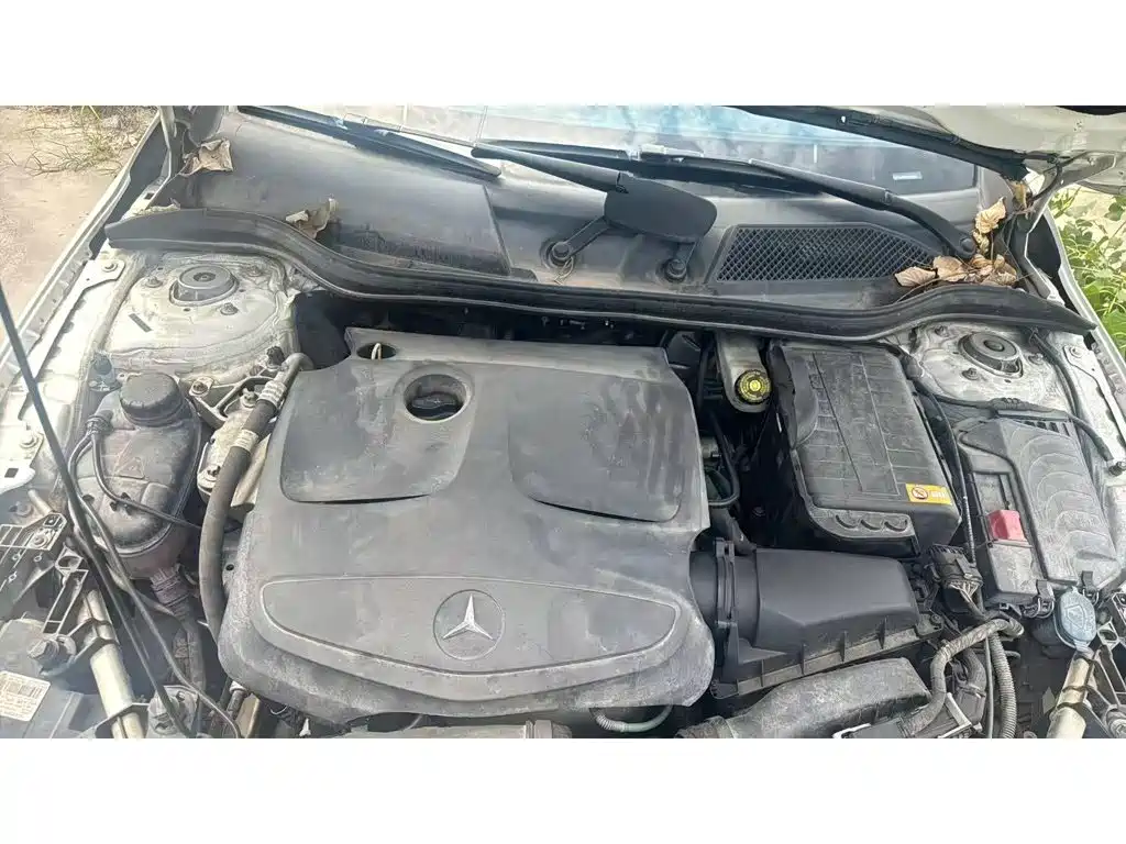 Mercedes-Benz GLA 2015 2015 GLA 200 Dynamic