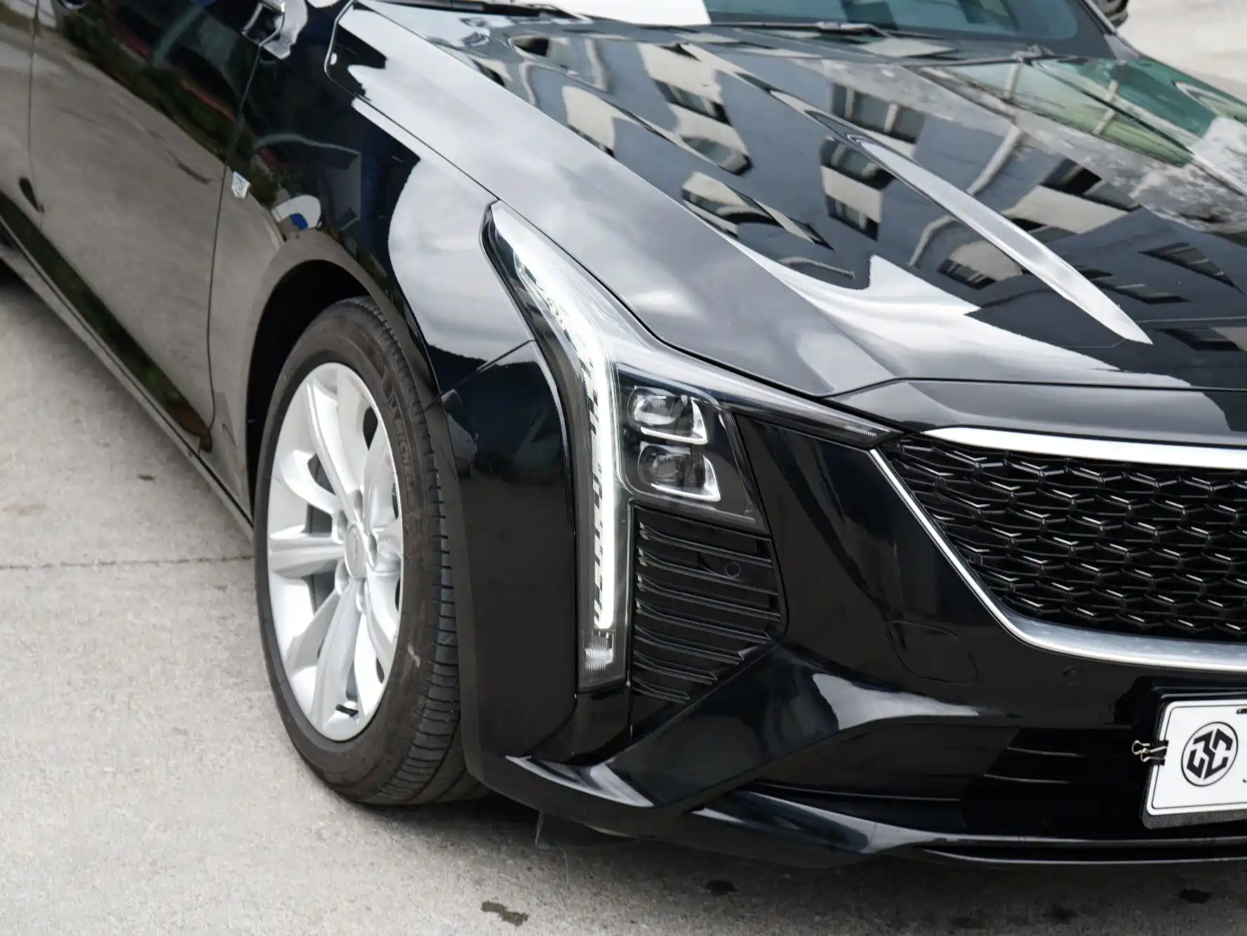 Фото 13 - Cadillac CT5