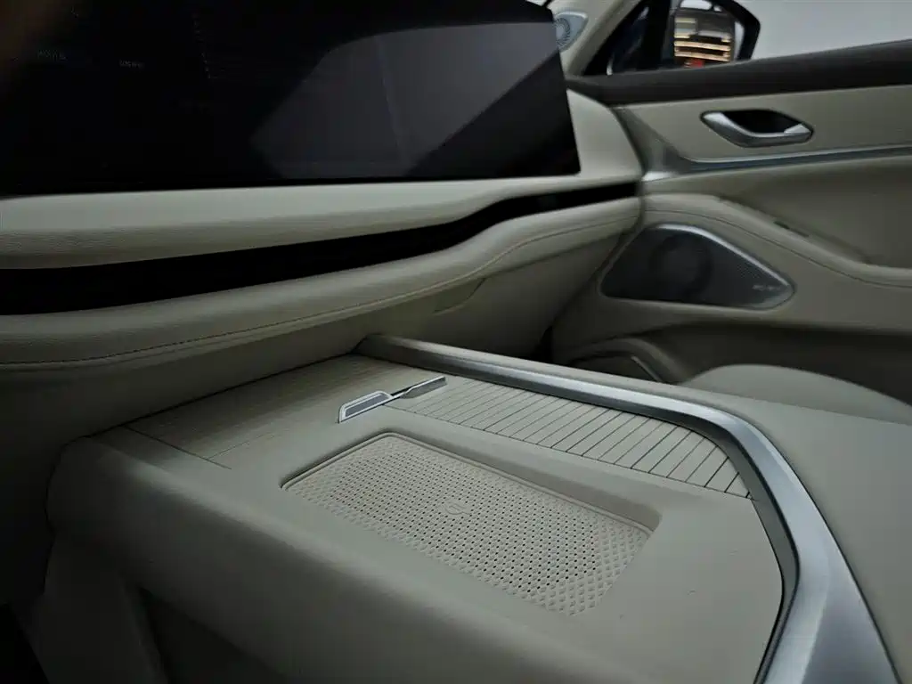 WEI PAI WEI BRAND BLUE MOUNTAIN