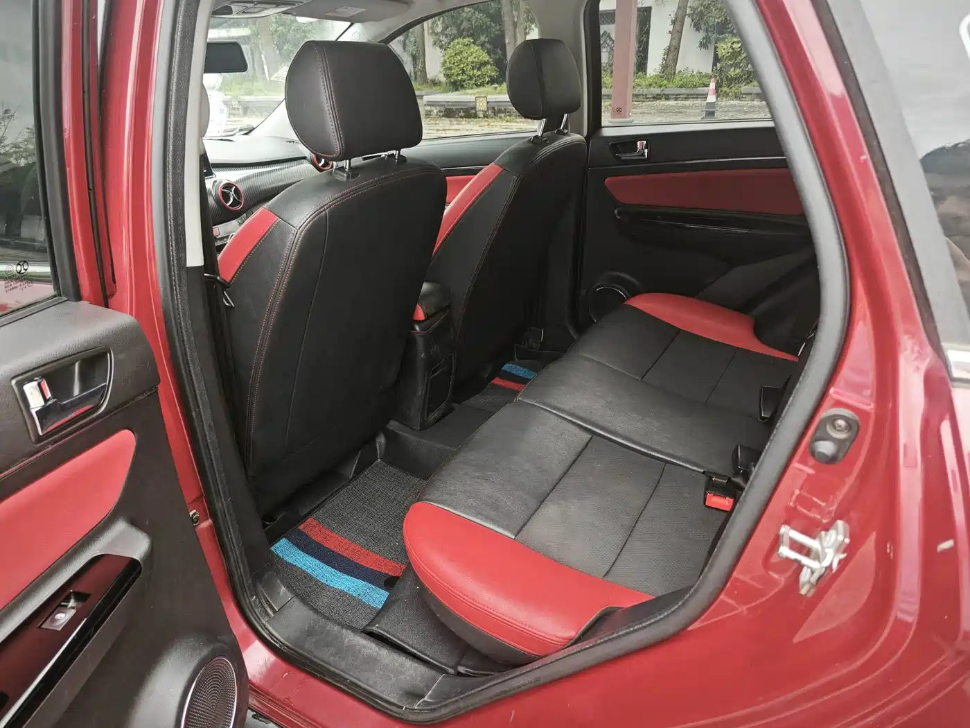 BAIC Senova X25 2016 2015 1.5L Automatic Luxury