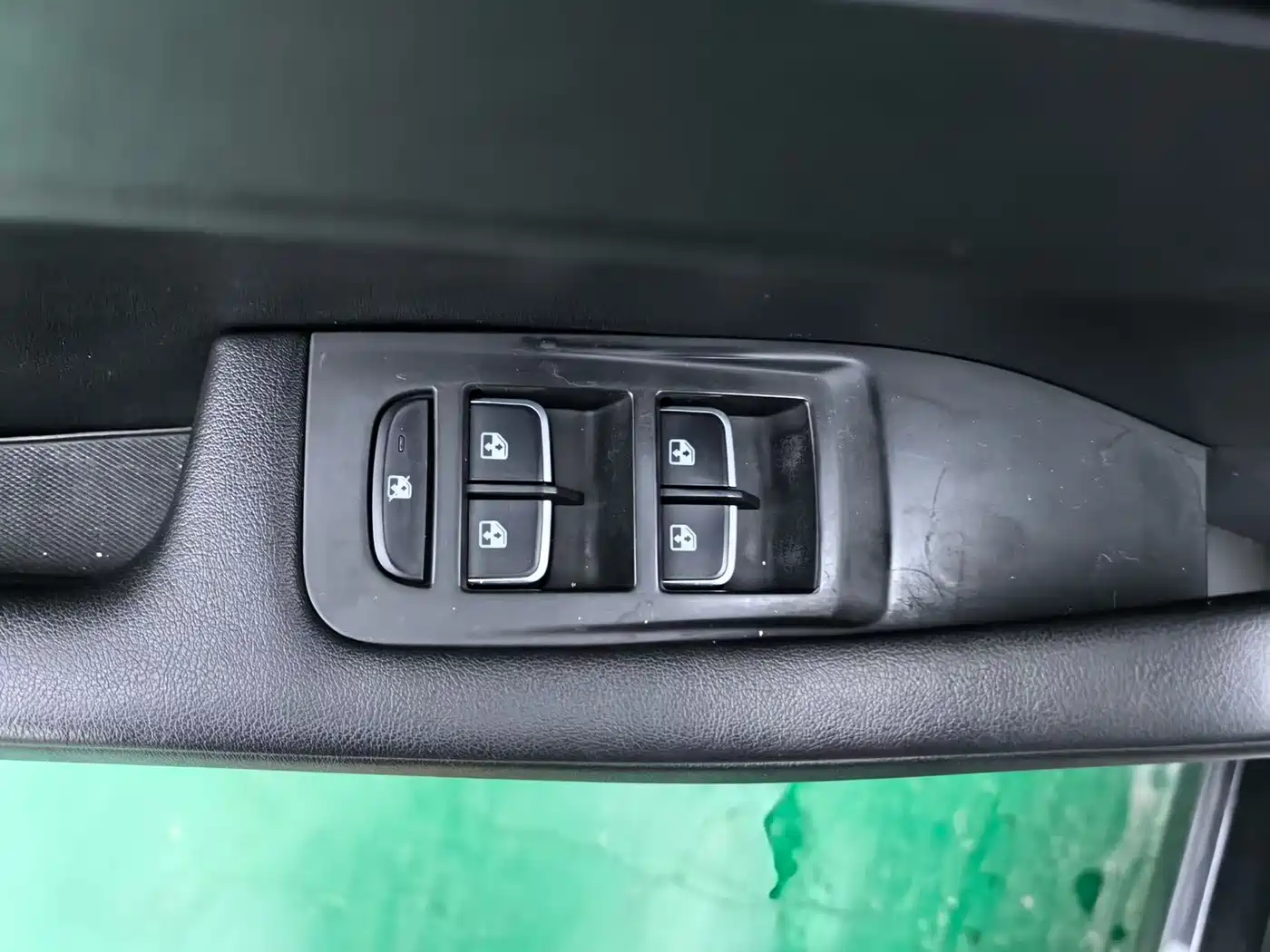 Hongqi H5 2019 2019 30TD Smart Connect Rhythm Edition
