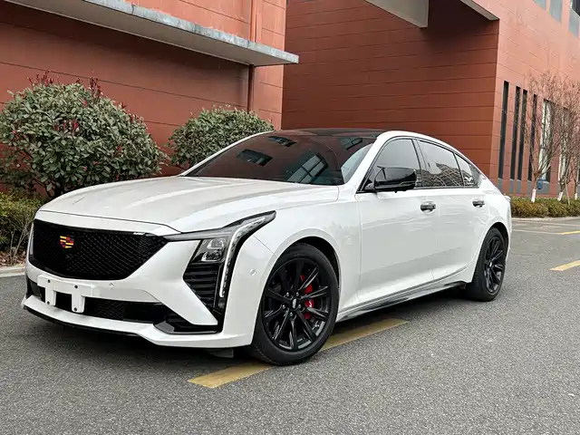 Cadillac CT5 28T, Люкс, Pro