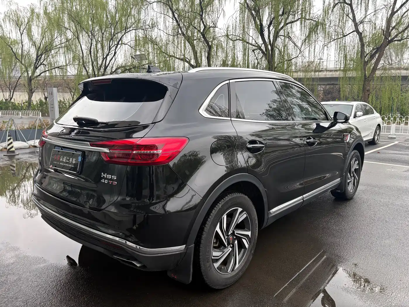 Hongqi HONGQI HS5