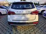 Фото 8 - Haval H6