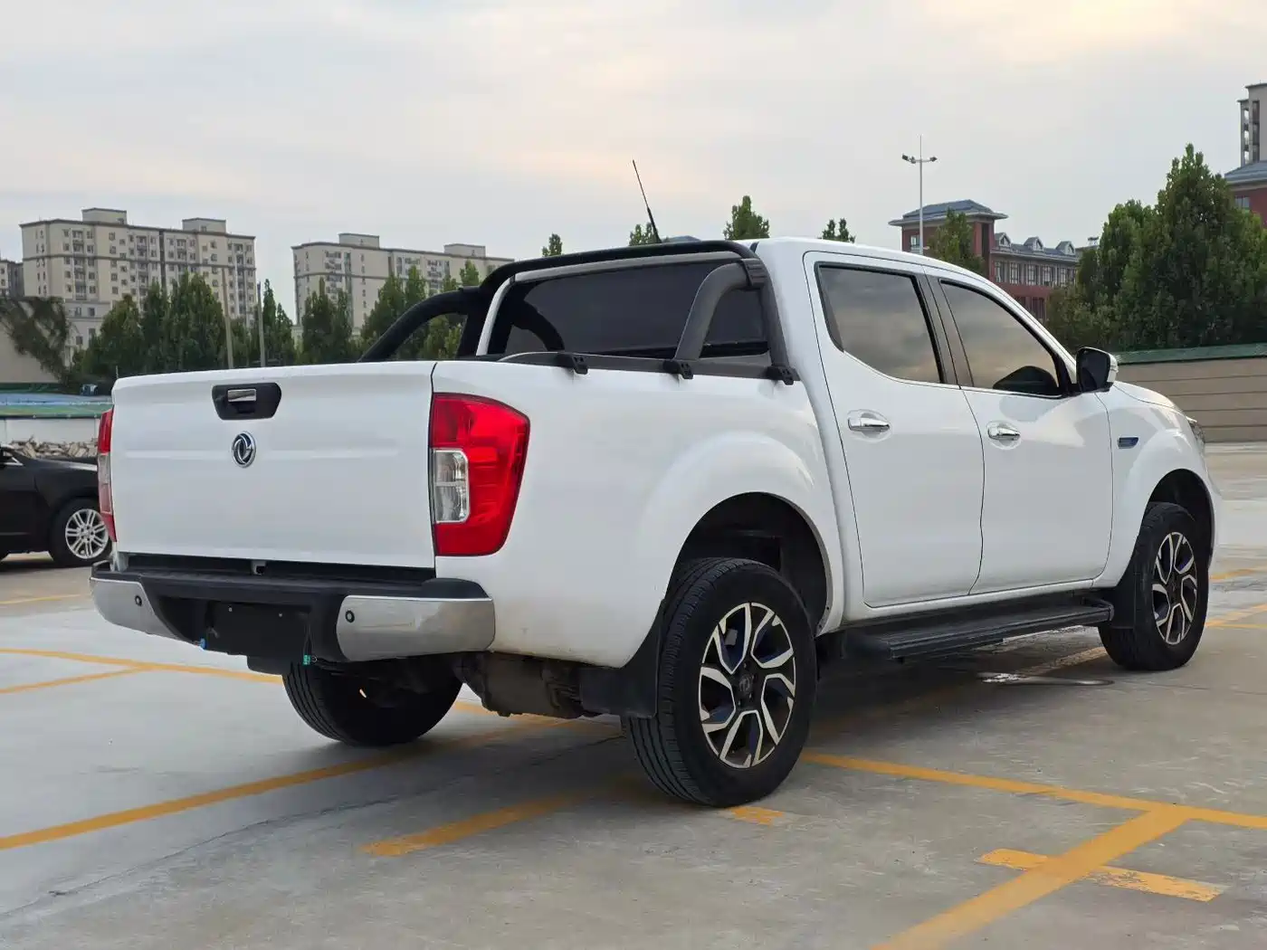 Dongfeng Rich 6 New Energy 2023 2023 Bucket Flagship Edition 350km