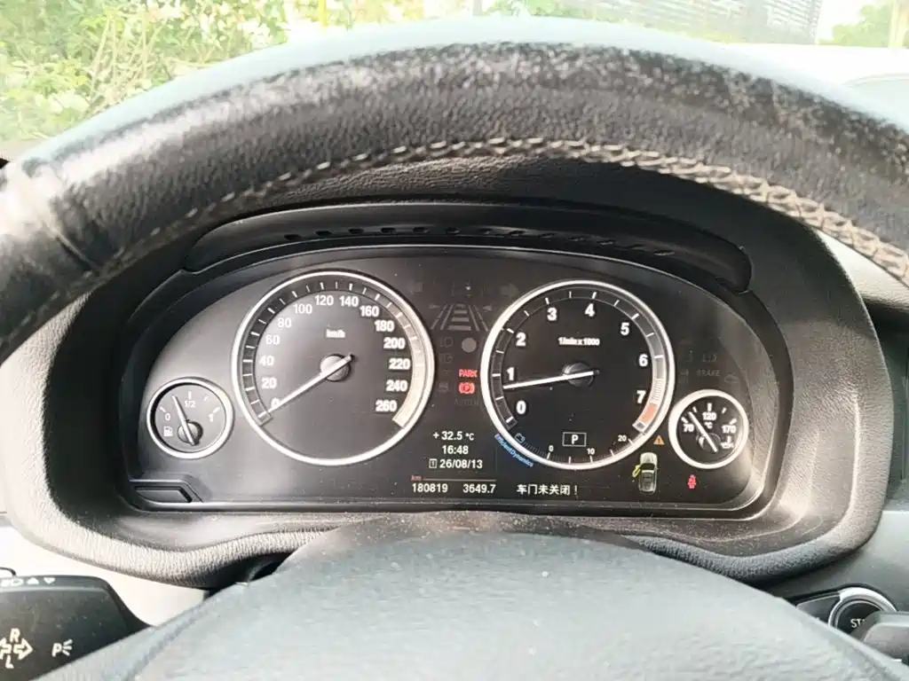 Photo 16 - BMW X3 (Import)
