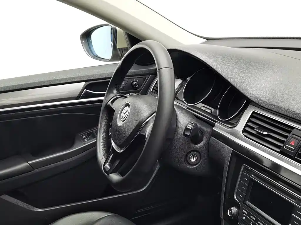 صورة 22 - Volkswagen Bora