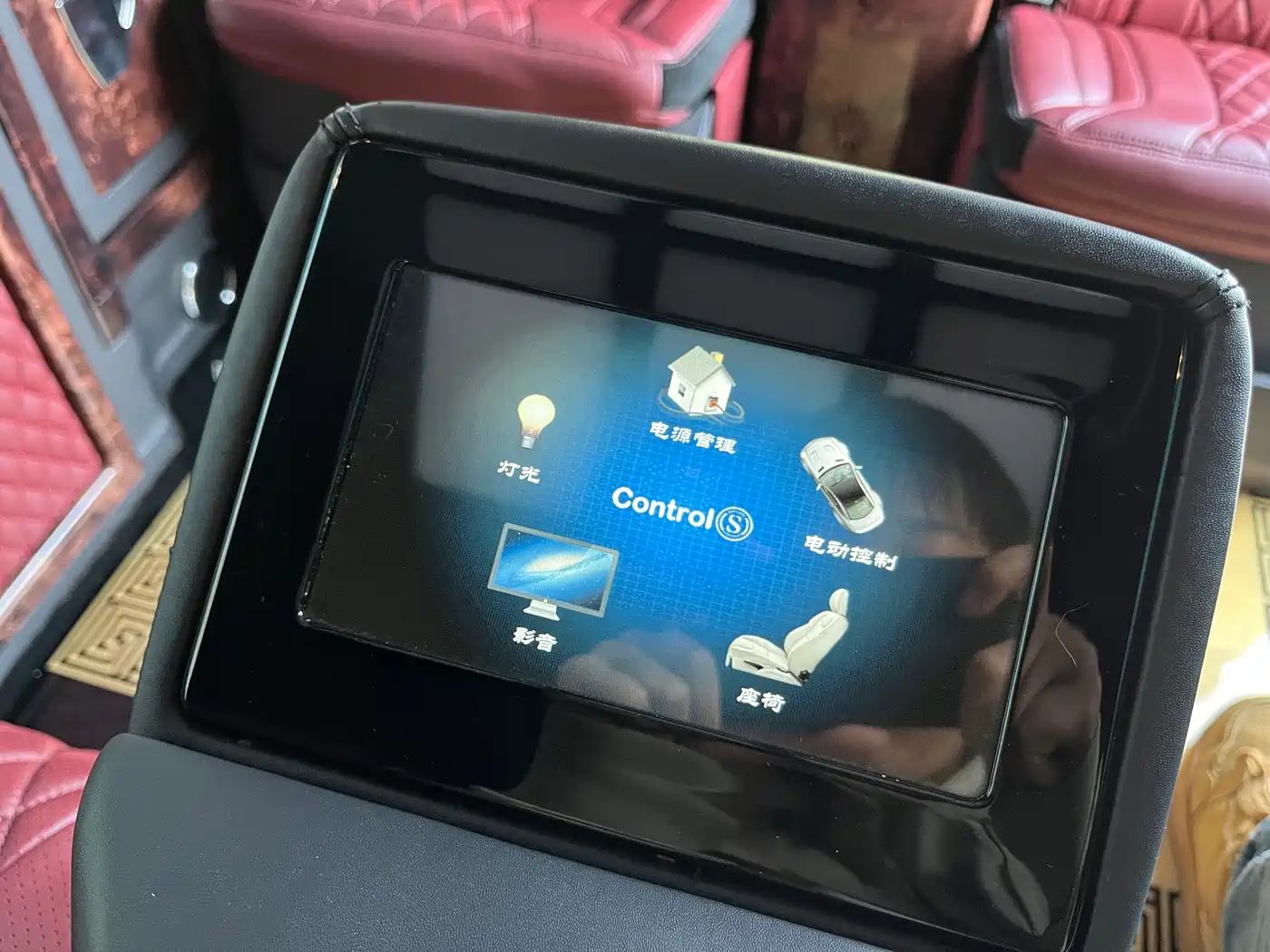Mercedes-Benz Vito 2016 2.0T Elite 9-Seater фото 27