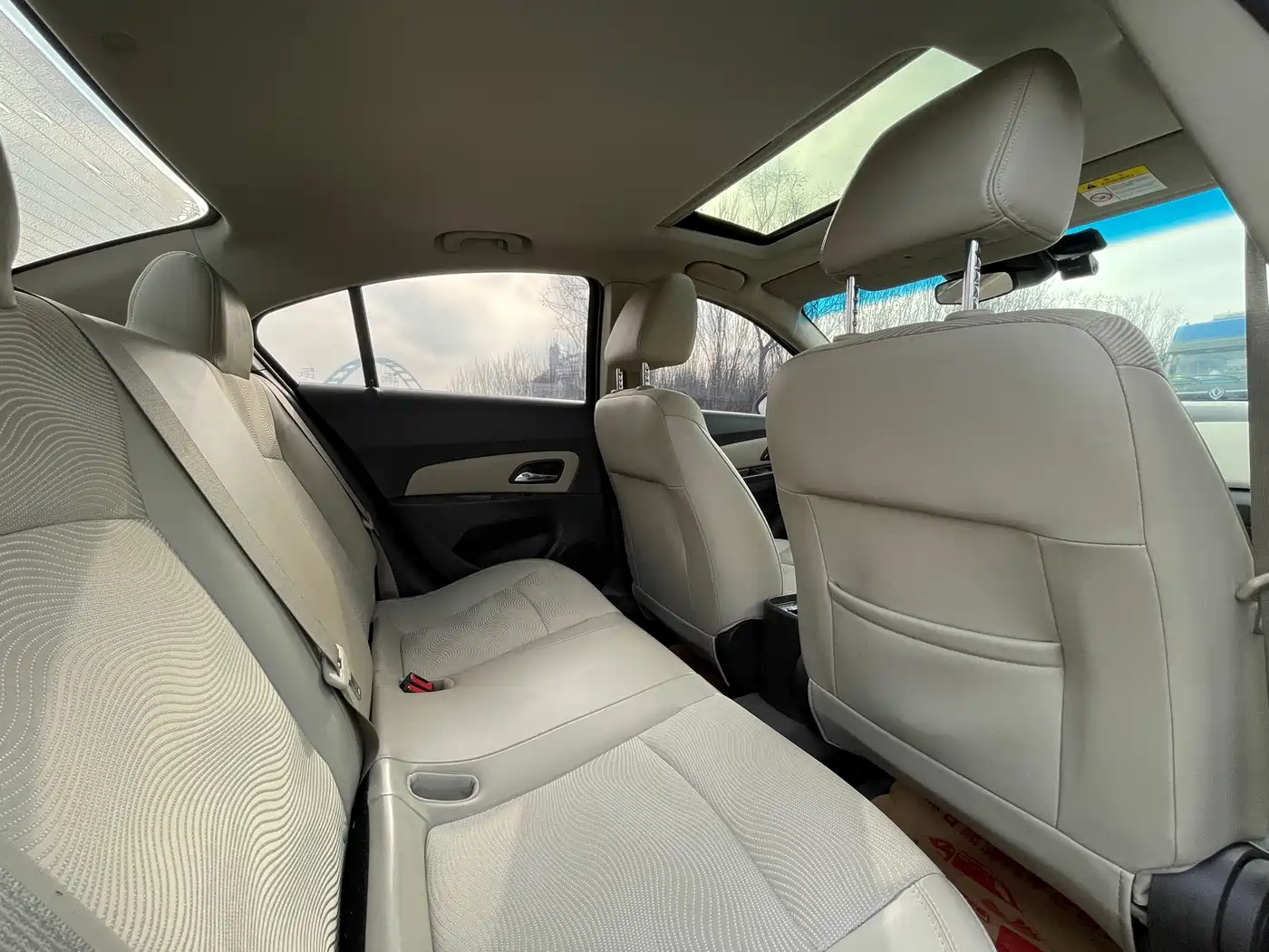 Chevrolet Cruze 2015 1.5L Classic SE MT фото 11